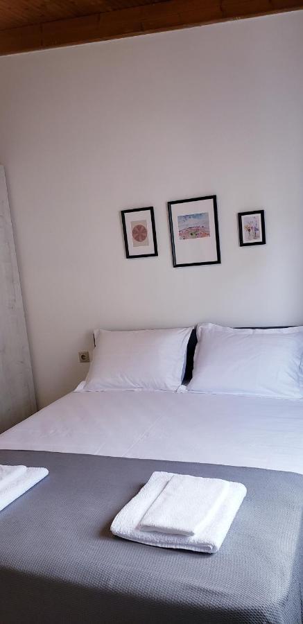 Michalis, 2-Bedroom Apartment In Saranda エクステリア 写真